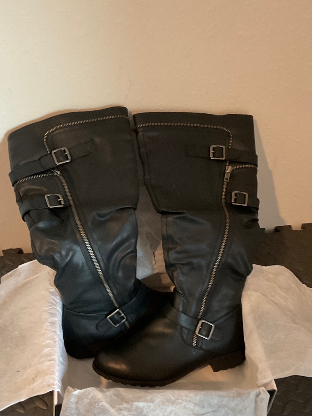 Nine West Black Leather Boots - Picture 2 of 6